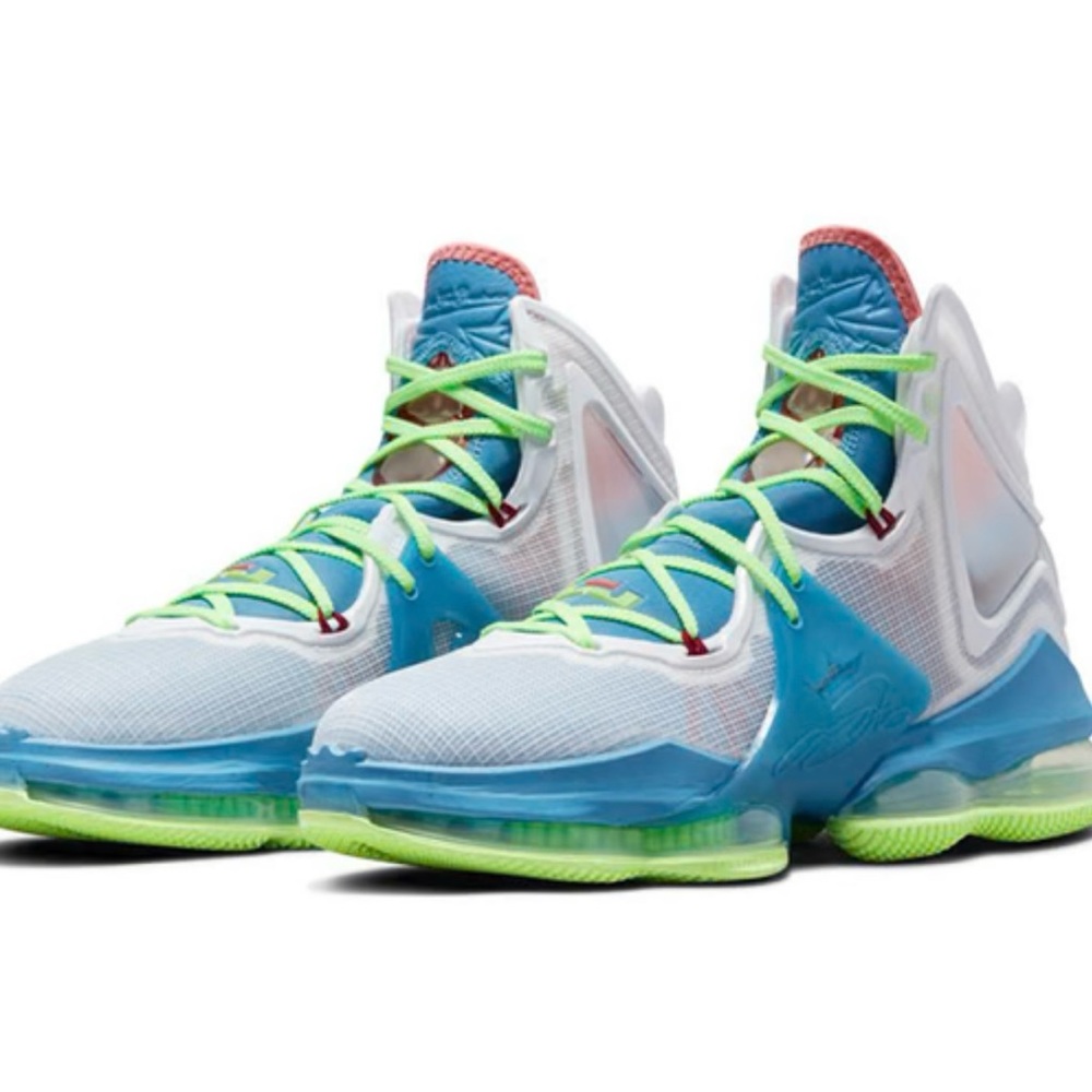 Nike, LeBron 19 tropical DD0418-400